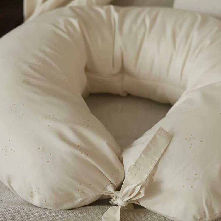 Nursing Pillow - Wild Chamomile Print