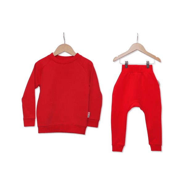 Organic cotton sweatshirt and joggers set for kids in bright red